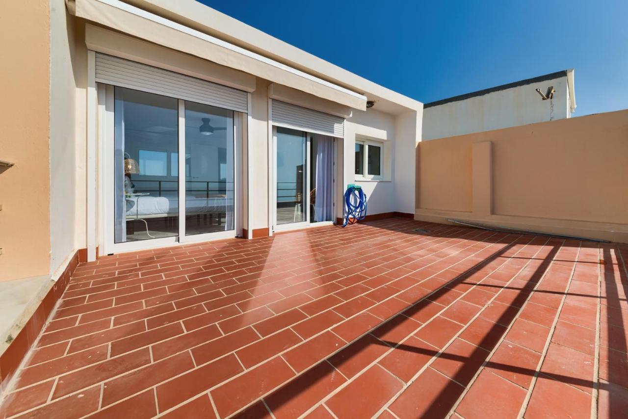 Holidays2Fuengirola Duplex With Stunning Sea View, Terraces,1St Line Beside Port 외부 사진