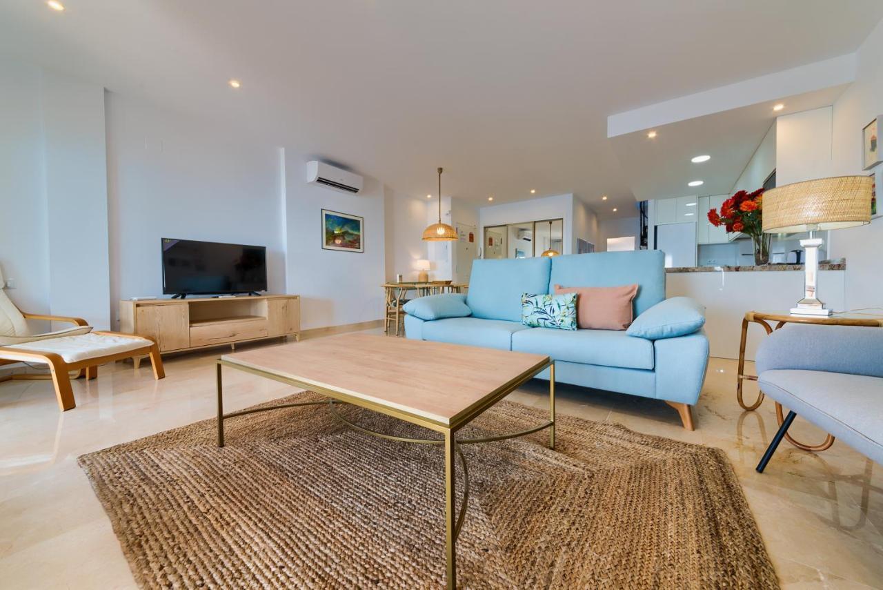 Holidays2Fuengirola Duplex With Stunning Sea View, Terraces,1St Line Beside Port 외부 사진